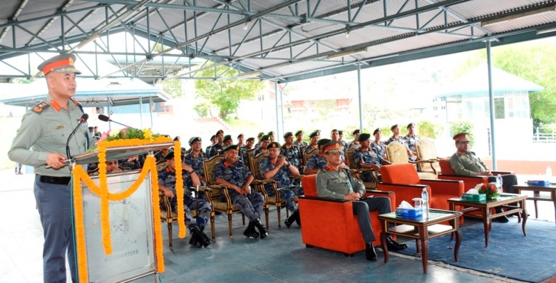 सशस्त्र महानिरीक्षक अर्यालद्वारा बढुवा भएका एसपीलाई दर्ज्यानी चिन्ह प्रदान (फोटोफिचर)